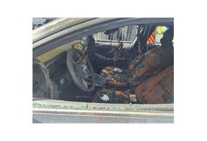 Vase de lave glace RENAULT CLIO 5 Photo n°8