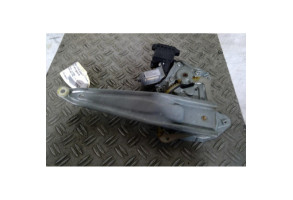 Leve vitre electrique arriere gauche TOYOTA VERSO Photo n°2