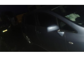 Leve vitre electrique arriere gauche TOYOTA VERSO Photo n°4