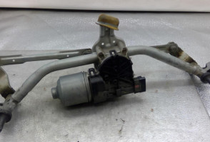 Moteur essuie glace avant PEUGEOT 208 1