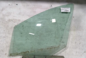 Vitre avant gauche PEUGEOT 308 1
