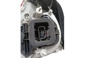 Feu arriere principal droit (feux) VOLKSWAGEN GOLF 5 Photo n°4