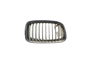 Calandre droite BMW SERIE 1 F20 Photo n°2