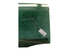 Vitre arriere droit LANCIA MUSA Photo n°4