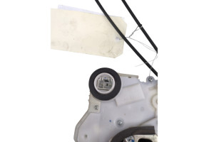 Serrure avant gauche TOYOTA YARIS 3 Photo n°5