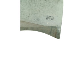 Vitre arriere droit DACIA SANDERO 2 Photo n°3