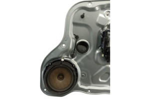 Leve vitre electrique avant droit KIA CEE-D 1 Photo n°6