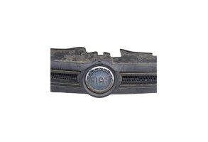 Calandre FIAT PANDA 2 Photo n°2