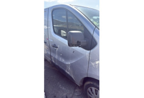 Calandre RENAULT TRAFIC 3 COURT Photo n°13
