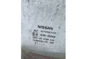 Vitre arriere droit NISSAN JUKE 1 Photo n°5