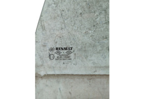 Vitre arriere gauche RENAULT CLIO 4 Photo n°1