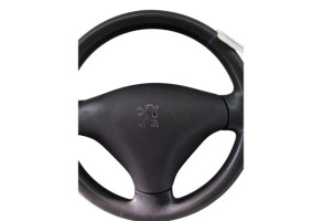 Volant PEUGEOT 107 Photo n°3