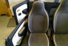 Interieur complet RENAULT TWINGO 3 Photo n°2