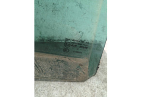 Vitre arriere droit PEUGEOT 3008 1 Photo n°5