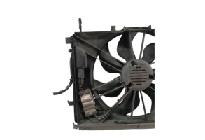 Moto ventilateur radiateur MERCEDES CLASSE C 204 Photo n°3