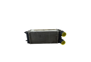 Echangeur air (Intercooler) FORD FIESTA 6 Photo n°1