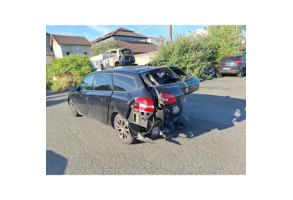 Leve vitre electrique avant droit PEUGEOT 308 2 SW Photo n°10