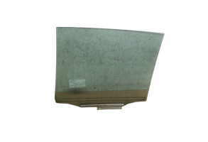 Vitre arriere droit TOYOTA RAV4 3 Photo n°4