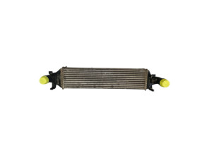 Echangeur air (Intercooler) FIAT 500L Photo n°1