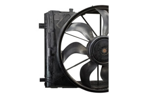 Moto ventilateur radiateur MERCEDES CLASSE B 246 Photo n°1