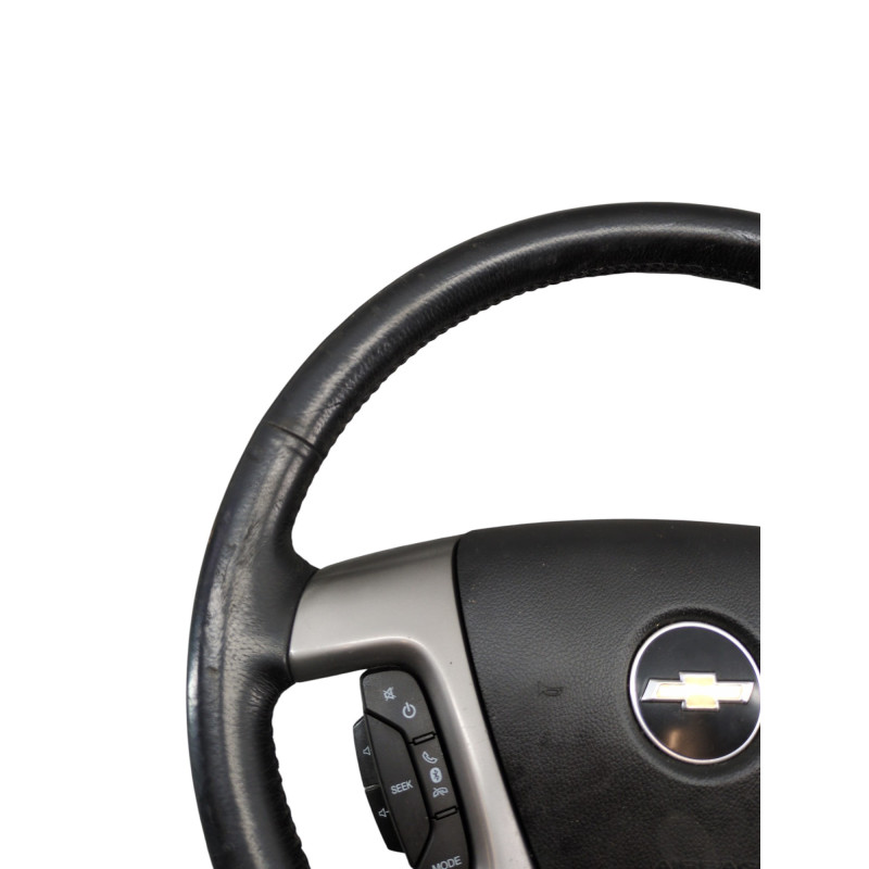 Volant CHEVROLET CAPTIVA Photo n°1
