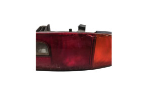 Feu arriere principal droit (feux) MAZDA MX3 Photo n°4