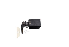 Attache ceinture arriere droit FORD FOCUS 2 Photo n°4