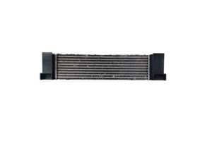 Echangeur air (Intercooler) BMW SERIE 1 F21 Photo n°4