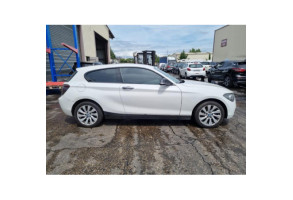 Verin de coffre BMW SERIE 1 F21 Photo n°10