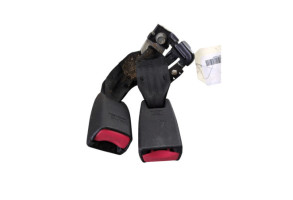 Attache ceinture arriere droit MAZDA 6 2 Photo n°1