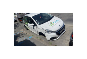 Boite de vitesses PEUGEOT 208 1 Photo n°8