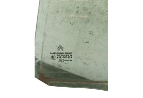 Vitre arriere gauche CITROEN C5 2 Photo n°1