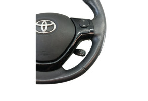 Volant TOYOTA AYGO 2 Photo n°4