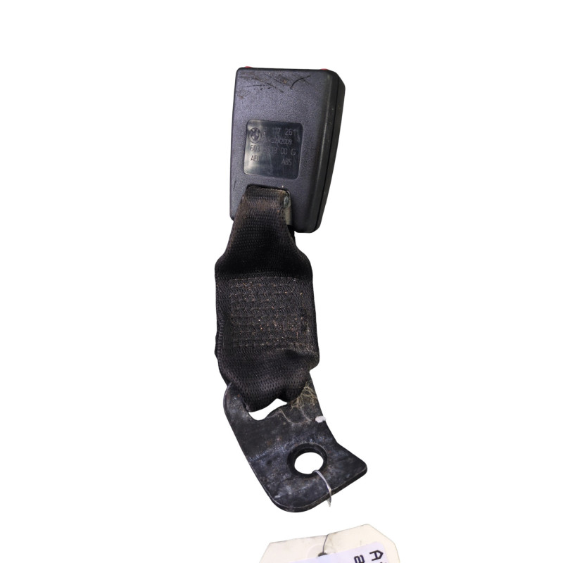 Attache ceinture arriere droit BMW SERIE 1 E87 Photo n°1
