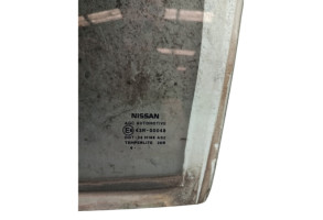 Vitre arriere gauche NISSAN QASHQAI 1 Photo n°1