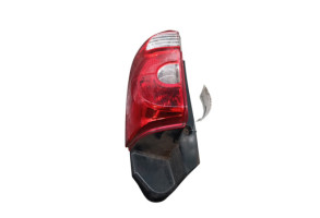 Feu arriere principal droit (feux) MITSUBISHI COLT 6 Photo n°1
