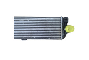 Echangeur air (Intercooler) MERCEDES SPRINTER 2 Photo n°6
