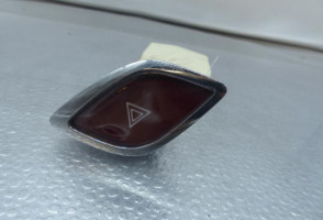 Bouton de warning CITROEN C3 2