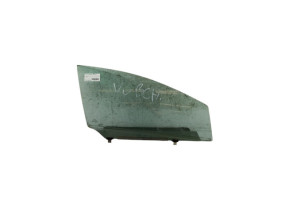 Vitre avant droit TOYOTA AVENSIS 3 Photo n°1
