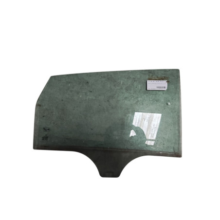 Vitre arriere droit MERCEDES CLASSE B 246