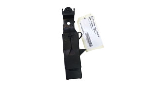 Attache ceinture arriere droit TOYOTA AVENSIS 3 Photo n°1