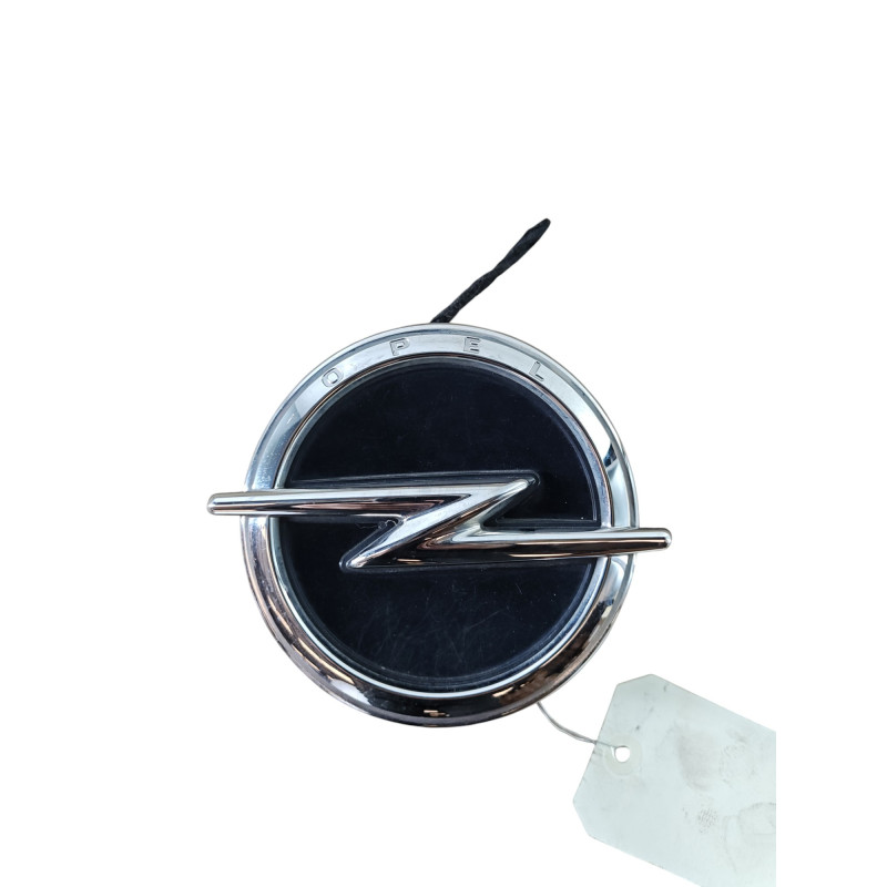 Bouton de coffre OPEL CORSA F Photo n°1