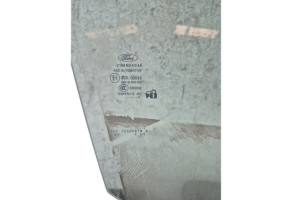 Vitre avant droit FORD FIESTA 6 Photo n°2