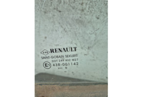 Vitre arriere gauche RENAULT MEGANE 3 Photo n°2