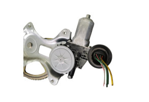 Leve vitre electrique avant gauche TOYOTA PRIUS 2 Photo n°2