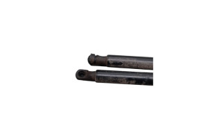 Verin de coffre CITROEN C4 PICASSO 2 Photo n°3