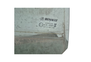Vitre arriere droit RENAULT CLIO 4 Photo n°2