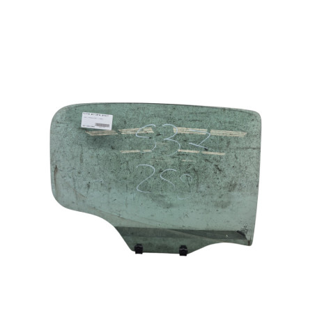 Vitre arriere droit PEUGEOT 207