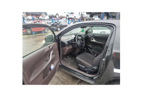 Volant TOYOTA IQ Photo n°16