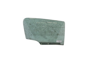 Vitre arriere droit PEUGEOT 307 Photo n°1